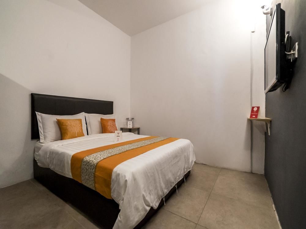 Intime Hotel Kuchai Lama Куала Лумпур Екстериор снимка